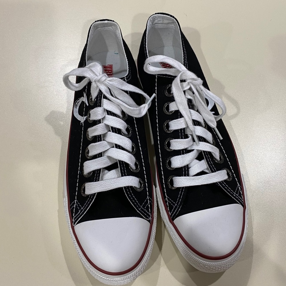 True Religion Shoes